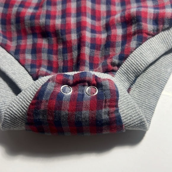 👦🏻Me and Henry one piece festive shirt c collar 100% cotton soft size 3-6 m - Picture 3 of 9